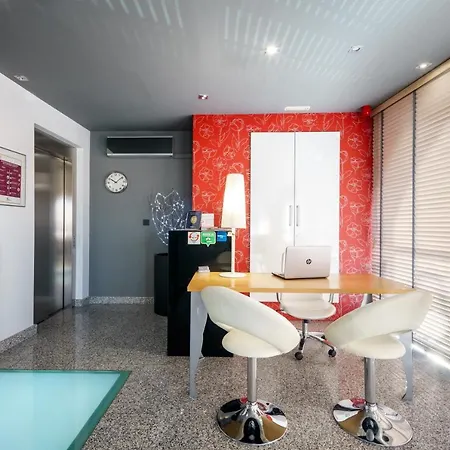 Apartment Comforsuite 2*