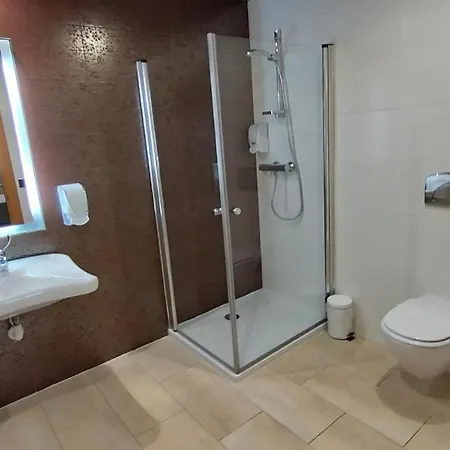 Comforsuite 2*