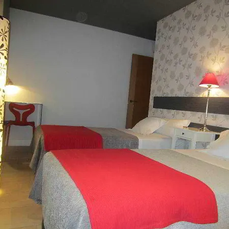 Comforsuite Apartment 2*