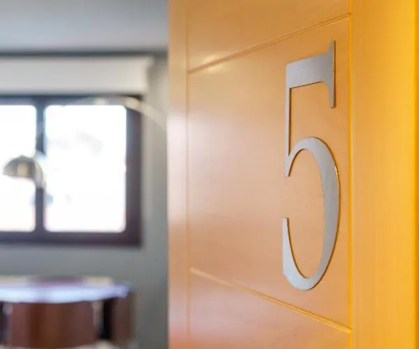 Comforsuite Boecillo