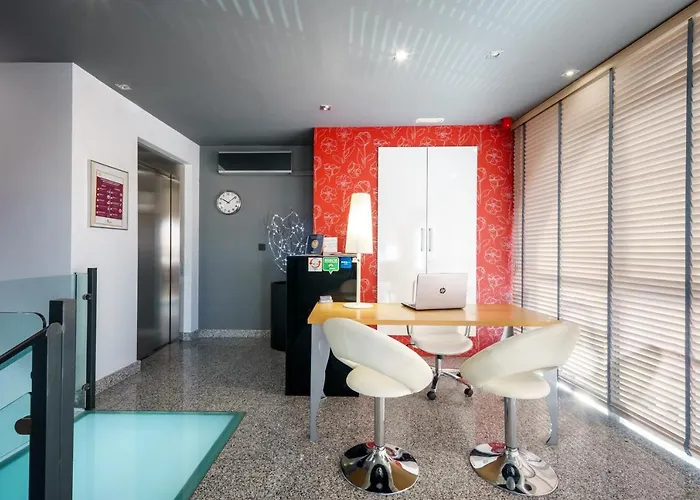 Apartamento Comforsuite 2*